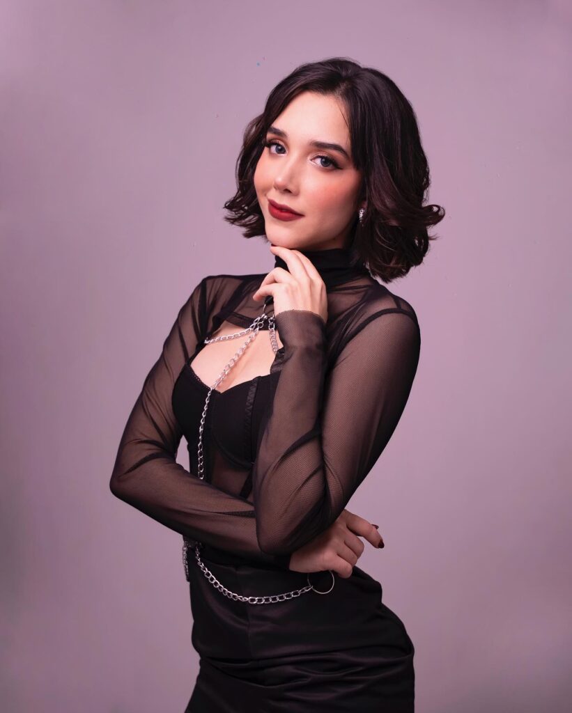 Rumores sobre filtración de contenido íntimo de Beth Cast: ¿Qué hay de verdad?